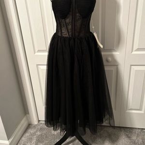 A-line cocktail, prom, ball dress